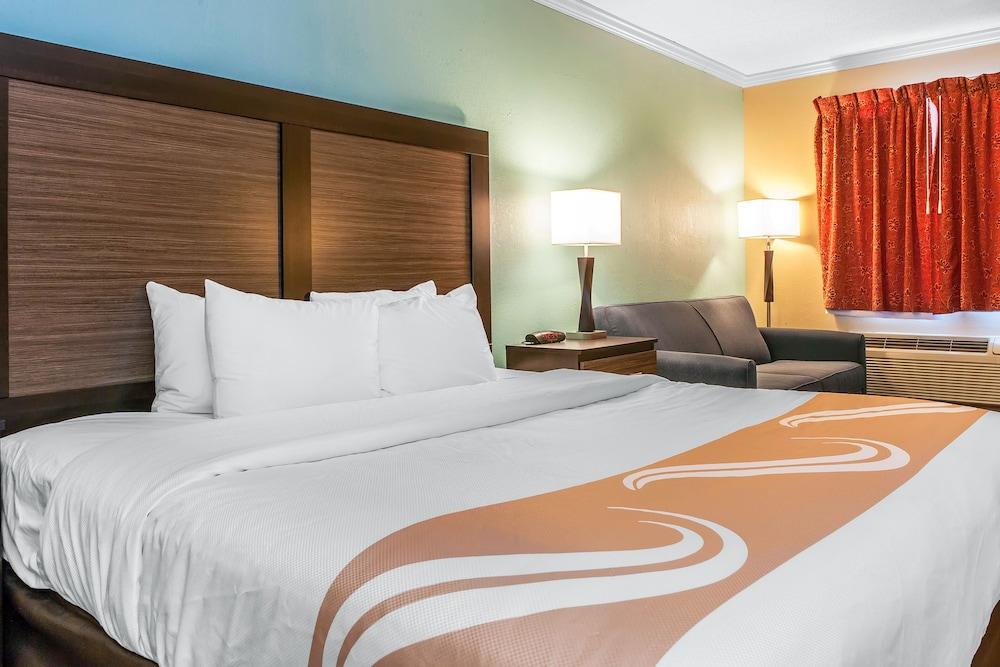 Quality Inn Findlay photo 1