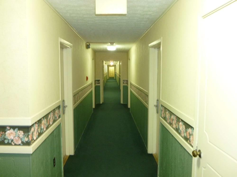 Guest Keeper Inn photo 13