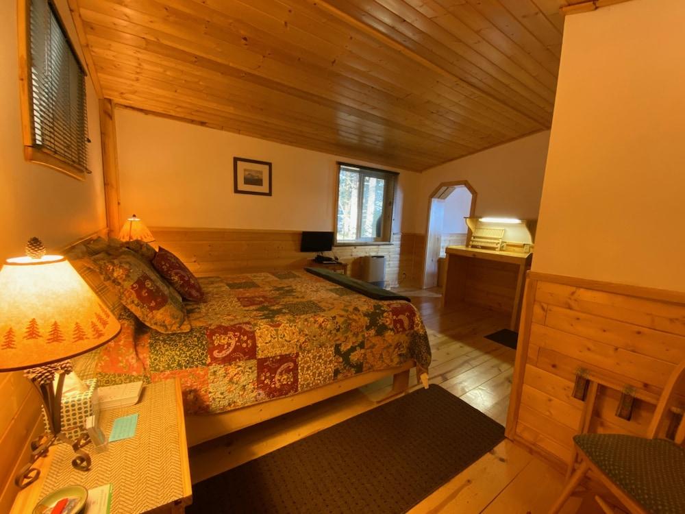 Angels Rest on Resurrection Bay LLC photo 50
