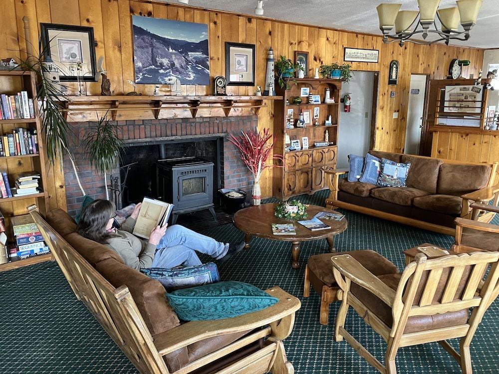 Florence Lighthouse Inn photo 54
