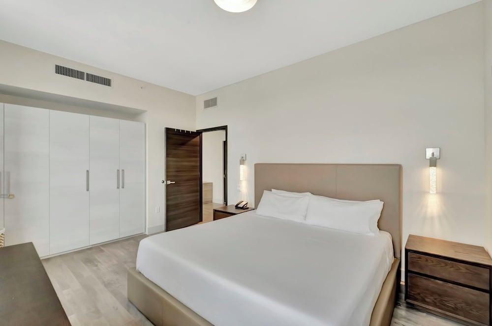 Ocean Oasis Costa hollywood photo 9