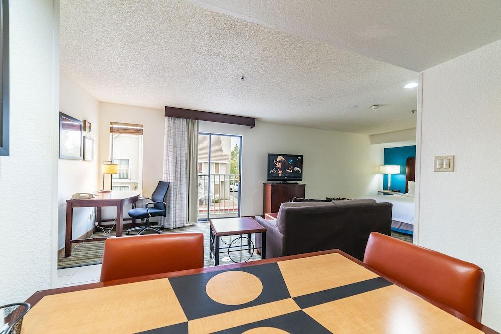Metro Phoenix Extended Stay photo 4