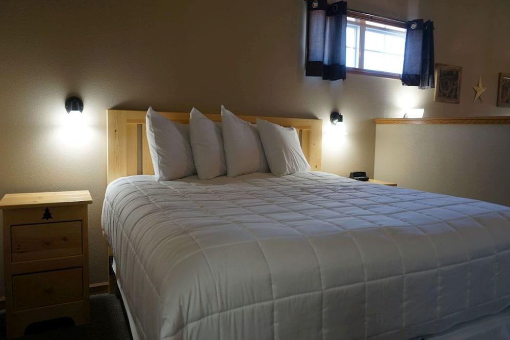 Woodside Old Towne Hotel photo 5