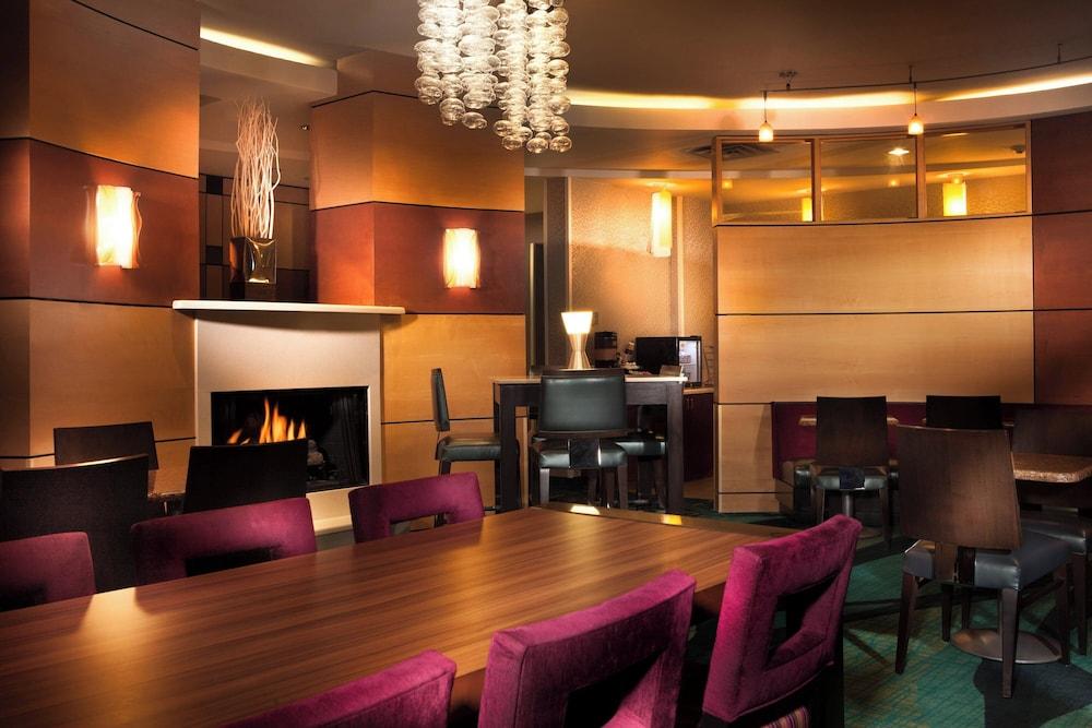 SpringHill Suites by Marriott Dallas DFW Airport N/Grapevine photo 5