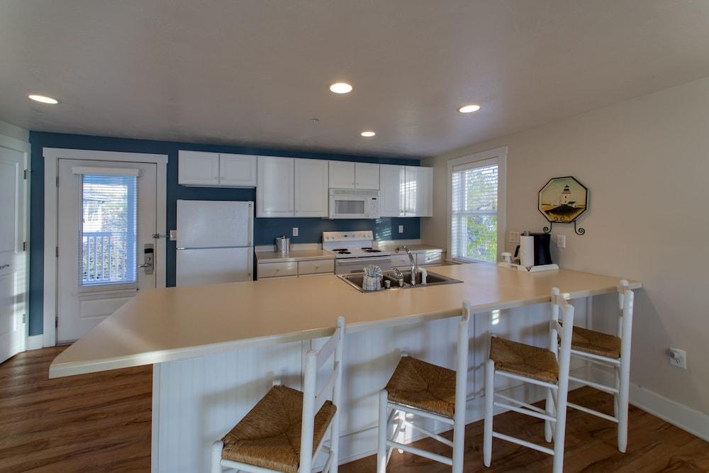 Edgewater Resort photo 46