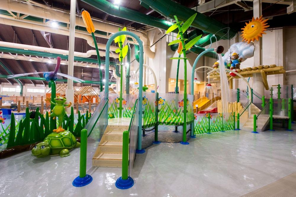 Great Wolf Lodge Anaheim, CA photo 33