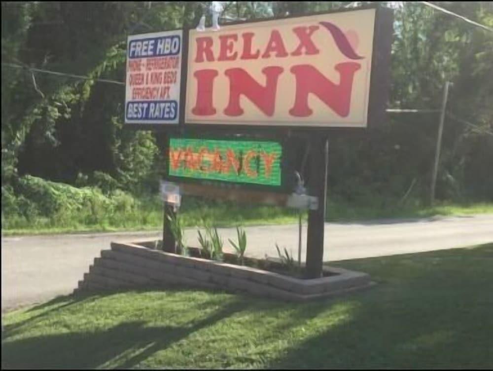 Relax Inn photo 3