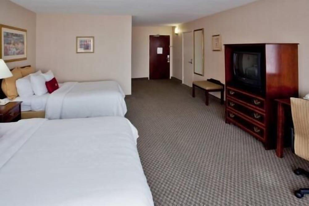 Akaza Hotel Richmond photo 4