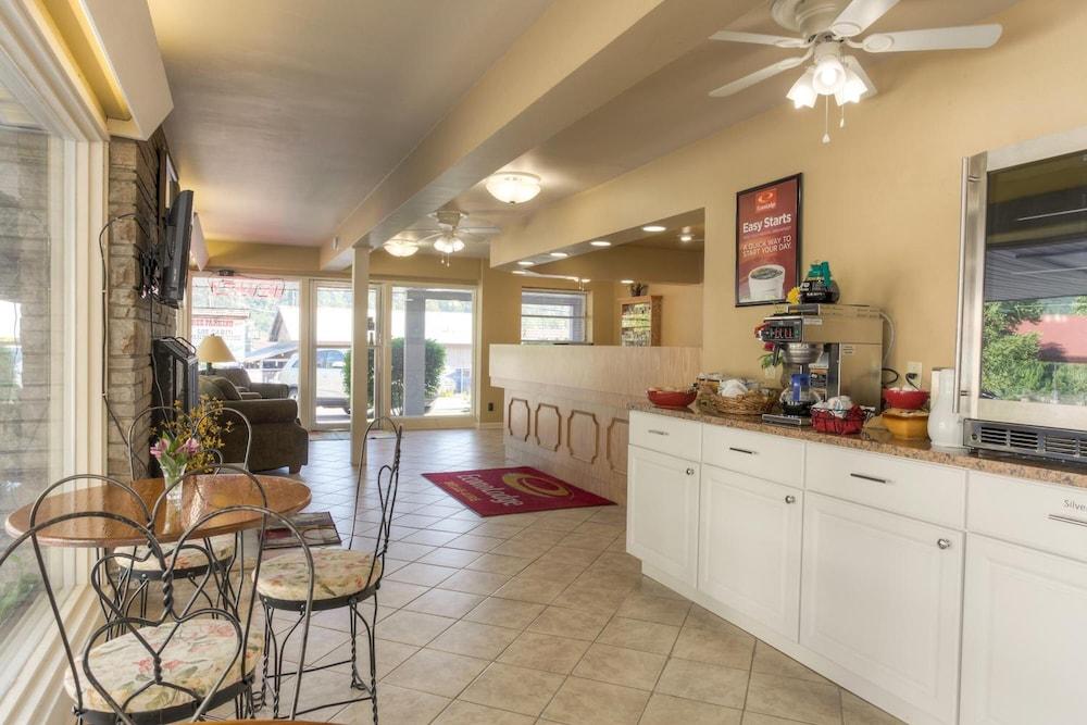 Belle Aire Motel photo 2