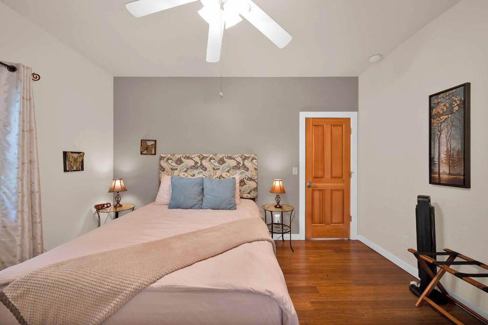 The Inn at Shasta Lake photo 19
