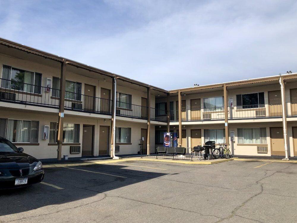 Imperial Inn photo 8