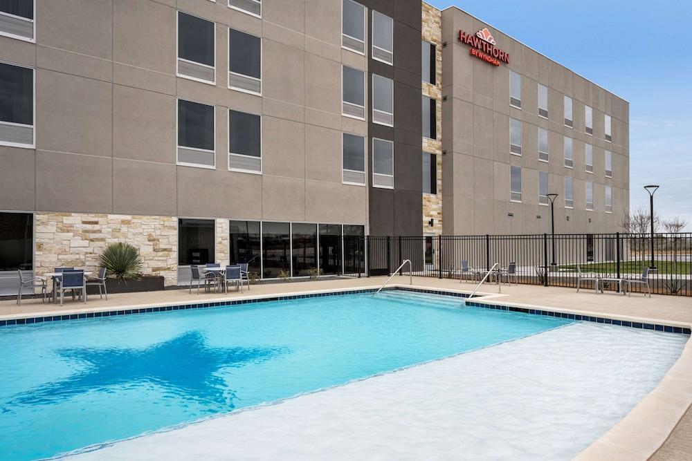 Hawthorn Extended Stay by Wyndham Del Rio photo 33