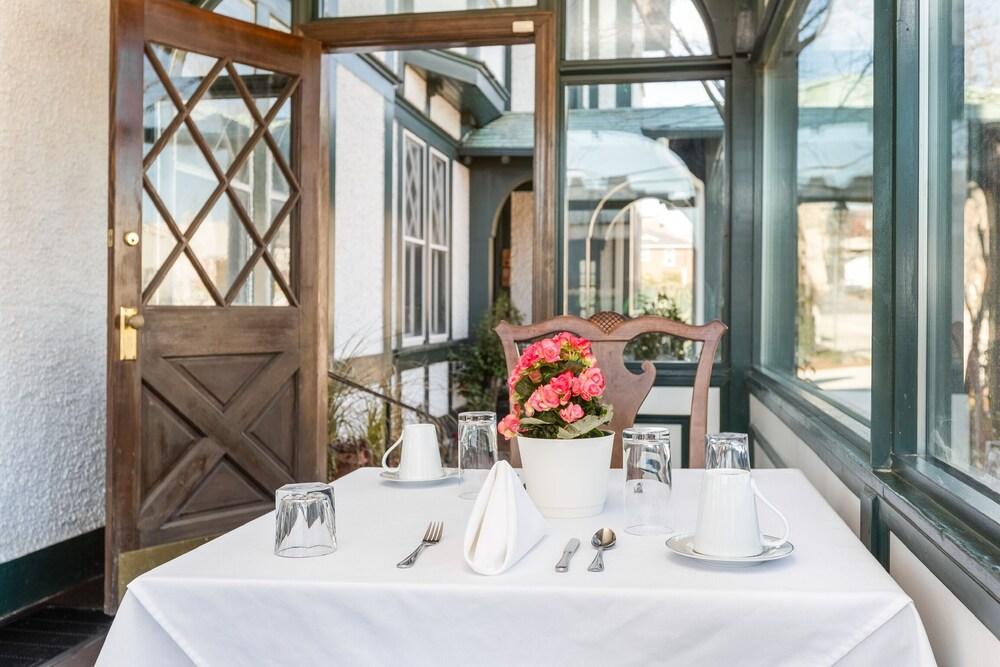 The Shaffner Inn photo 34