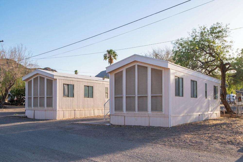 Black Meadow Landing photo 12