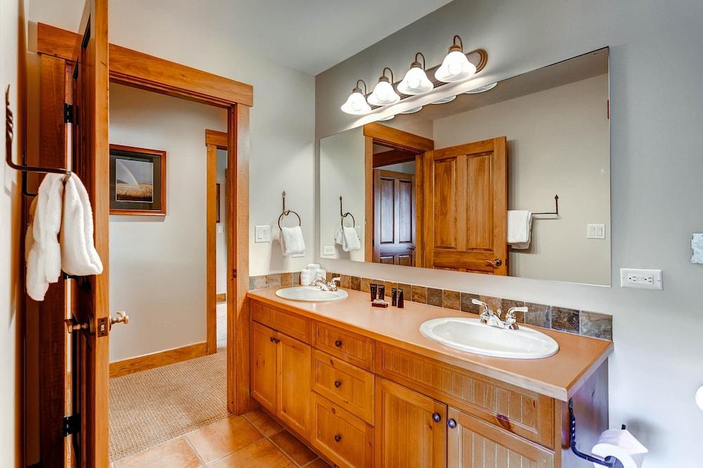 The Springs Condominiums by Vail Resorts photo 91