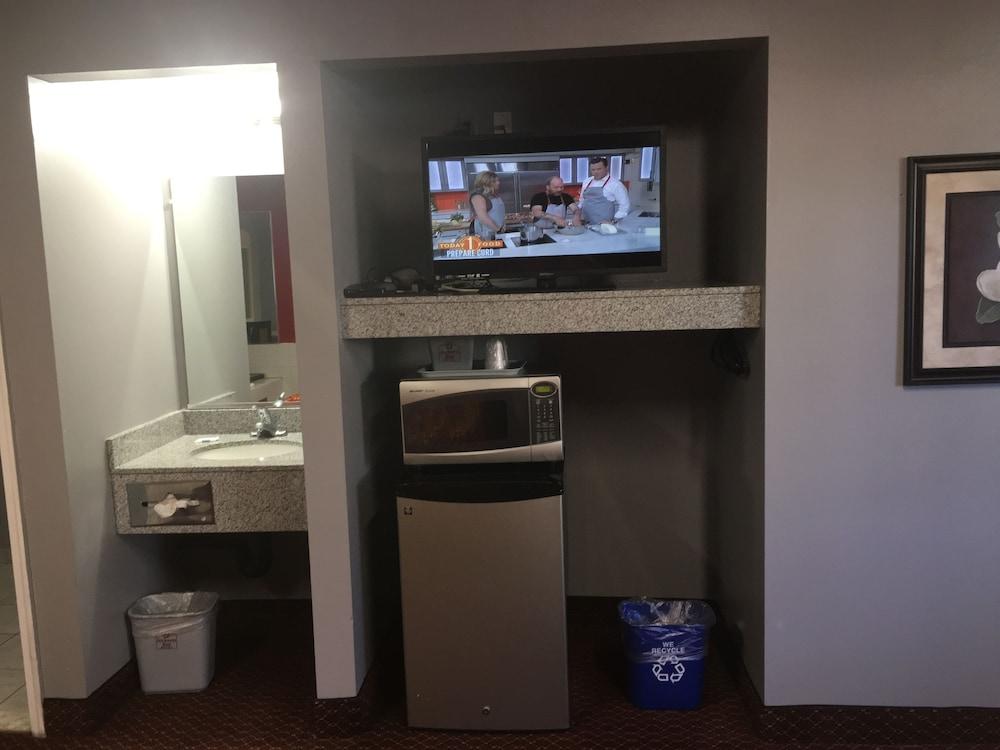 Haven Inn and Suites photo 37