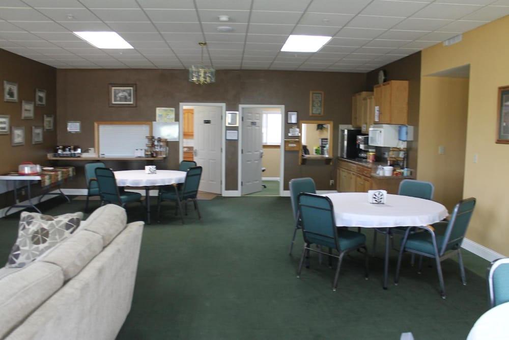 Country Inn photo 20