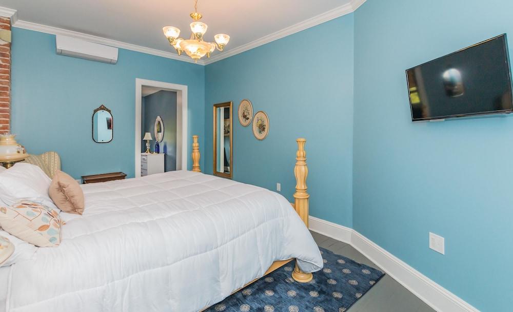 Historic Hotel Broadalbin photo 11