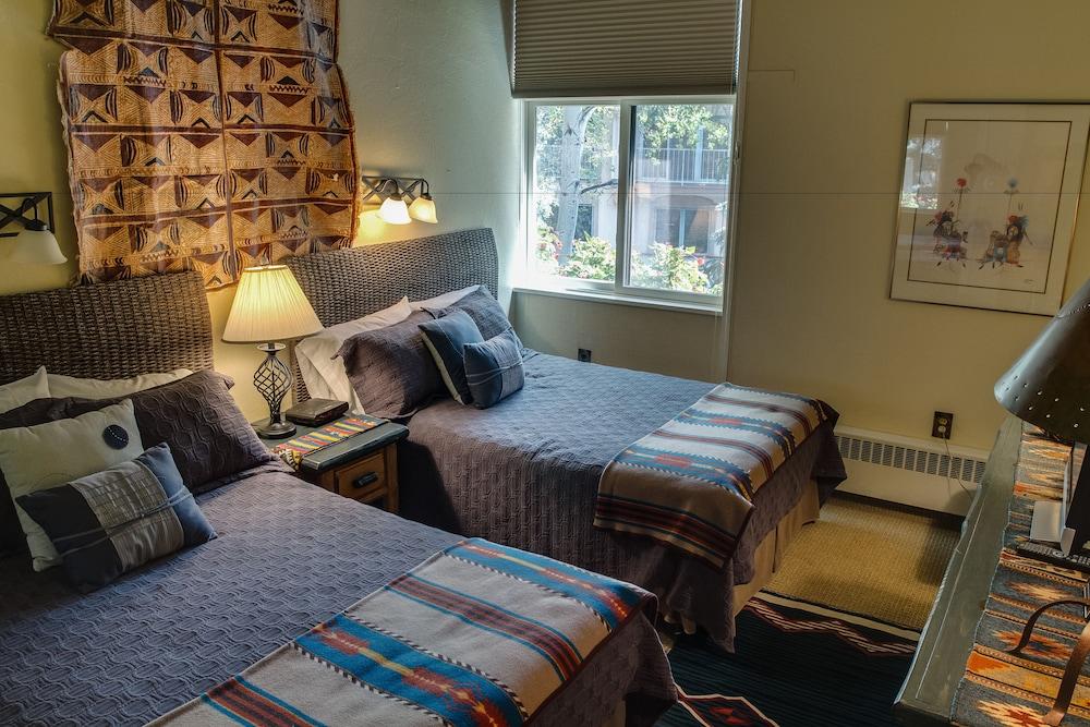 The Lodge at Vail, a RockResort by Vail Resorts photo 8