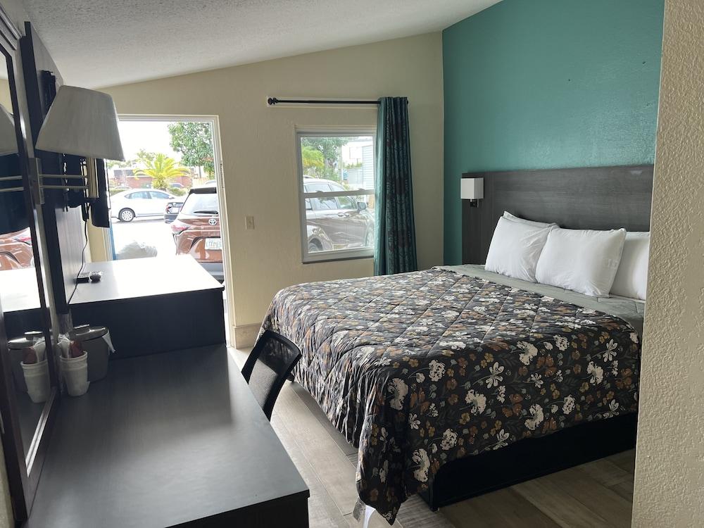Budget Inn - Ft Myers photo 6