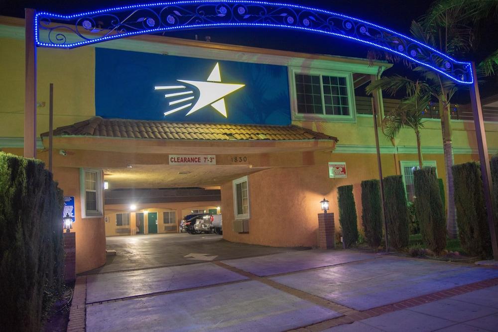 Starlight Inn La Brea photo 16