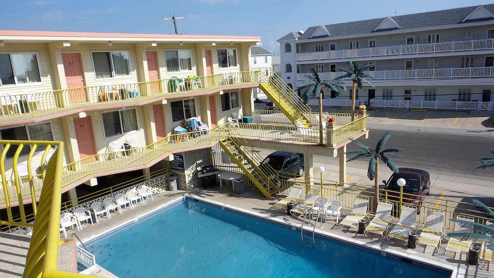 Golden Rail Motel photo 6