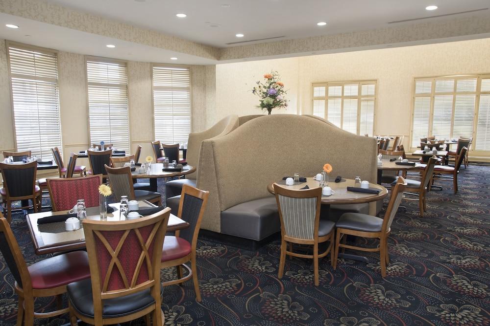 President Abraham Lincoln Springfield - DoubleTree by Hilton photo 43
