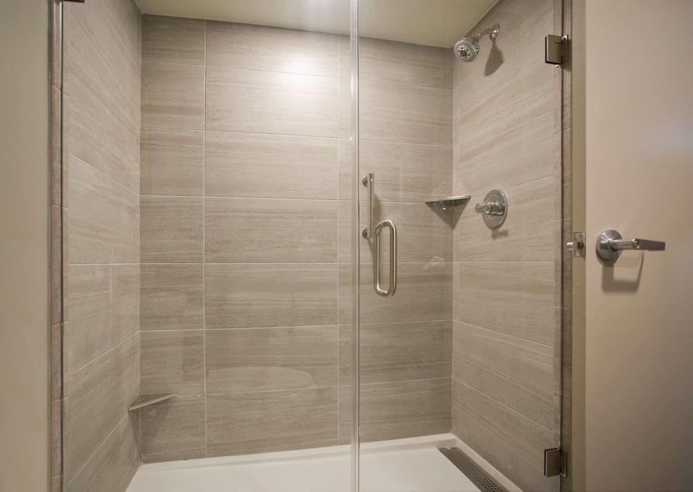 DoubleTree by Hilton Chico photo 39
