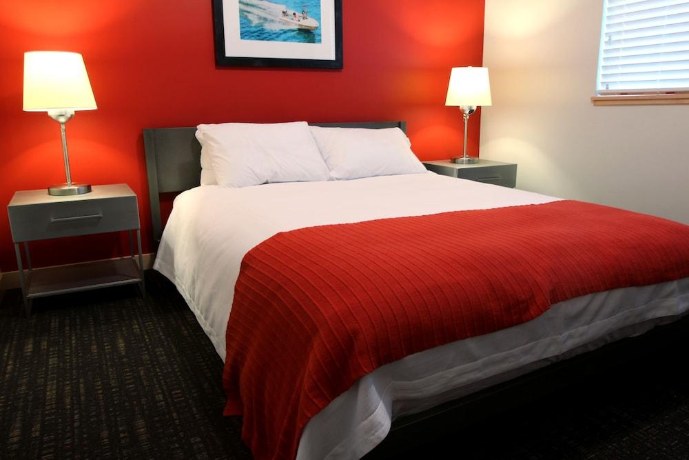 Eddy's Resort photo 22