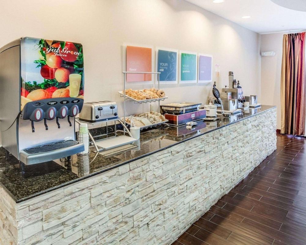 Comfort Suites Mandeville - Covington photo 18