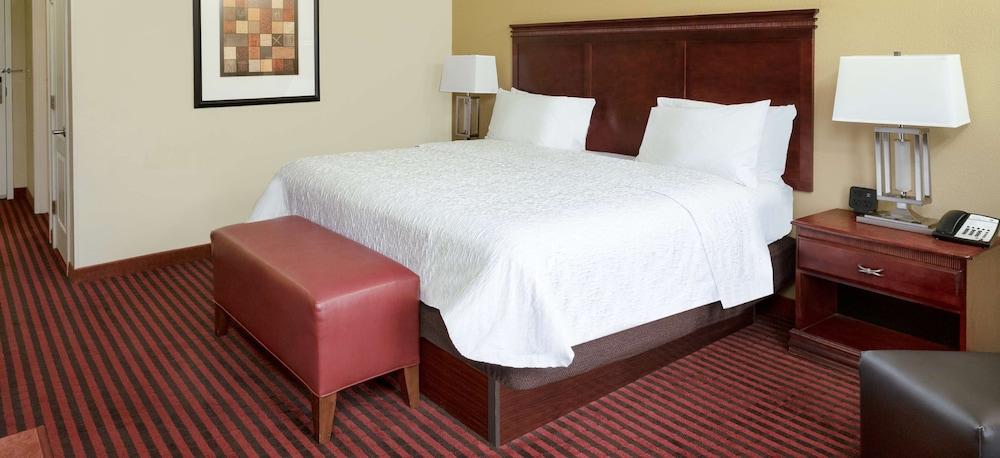 Hampton Inn Covington, GA photo 19