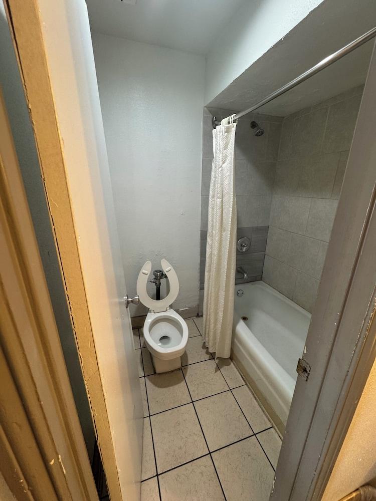 spanish trails inn photo 14