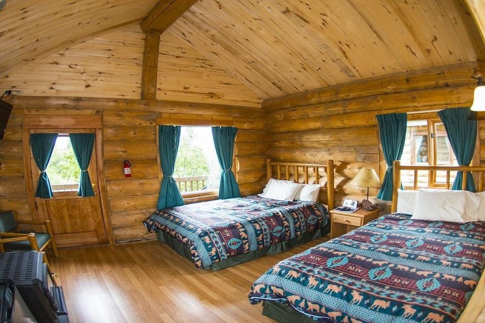 Alaska's Gold Creek Lodge photo 11