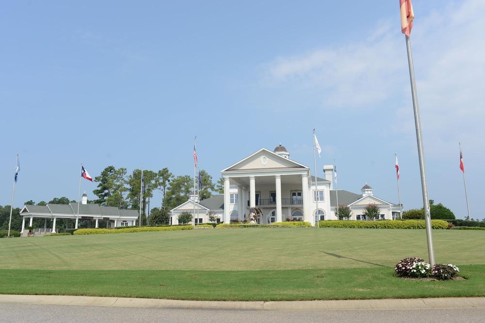 River Oaks Resort photo 21
