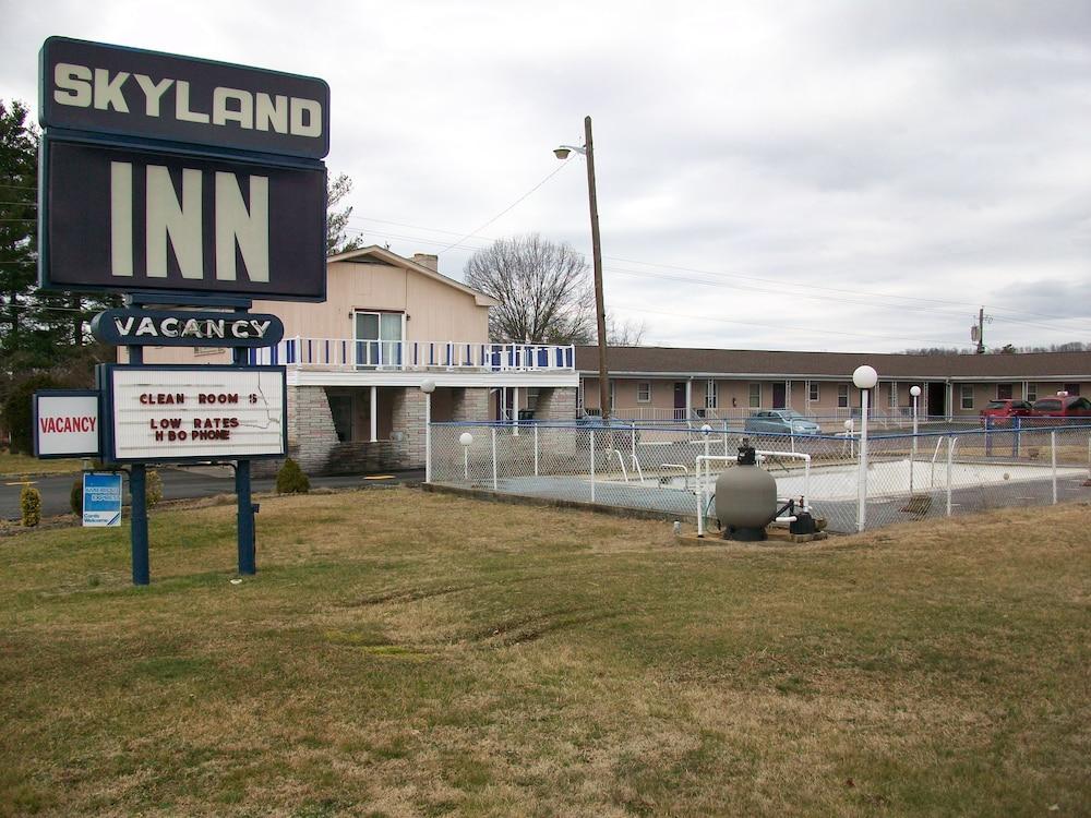 Skyland Inn photo 1