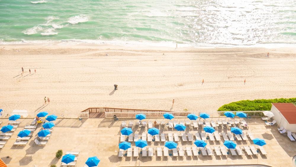 Ramada Plaza by Wyndham Marco Polo Beach Resort photo 83