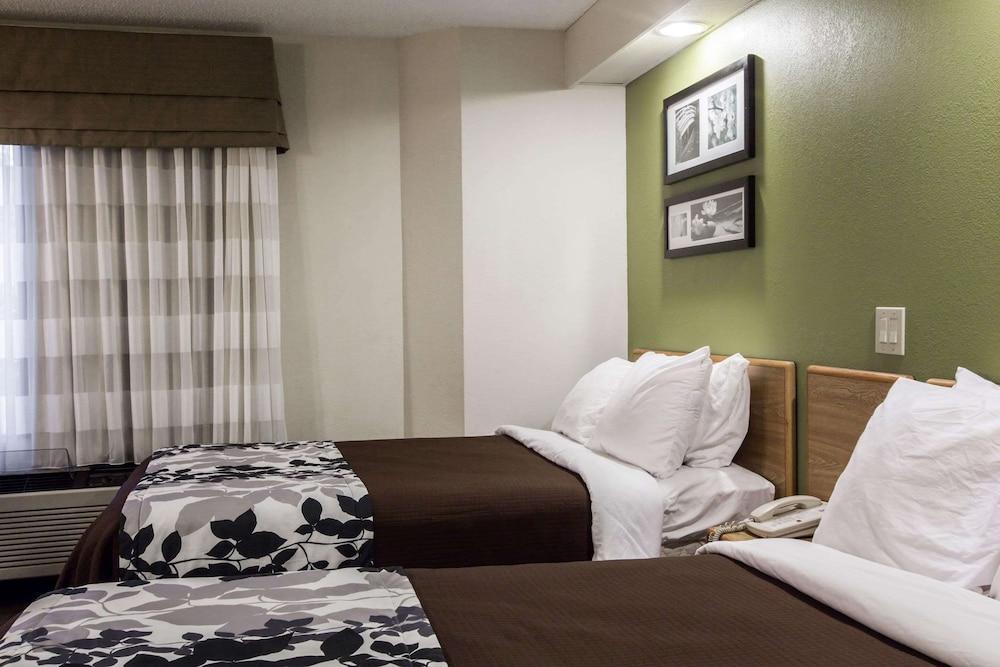 Rodeway Inn Austell Six Flags photo 31