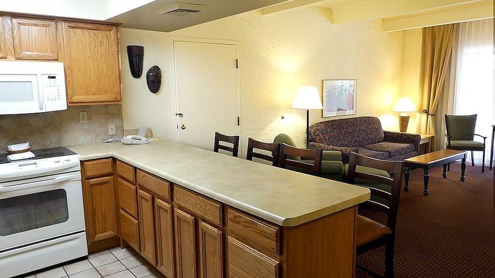 Pima Inn Suites at Talking Stick photo 2