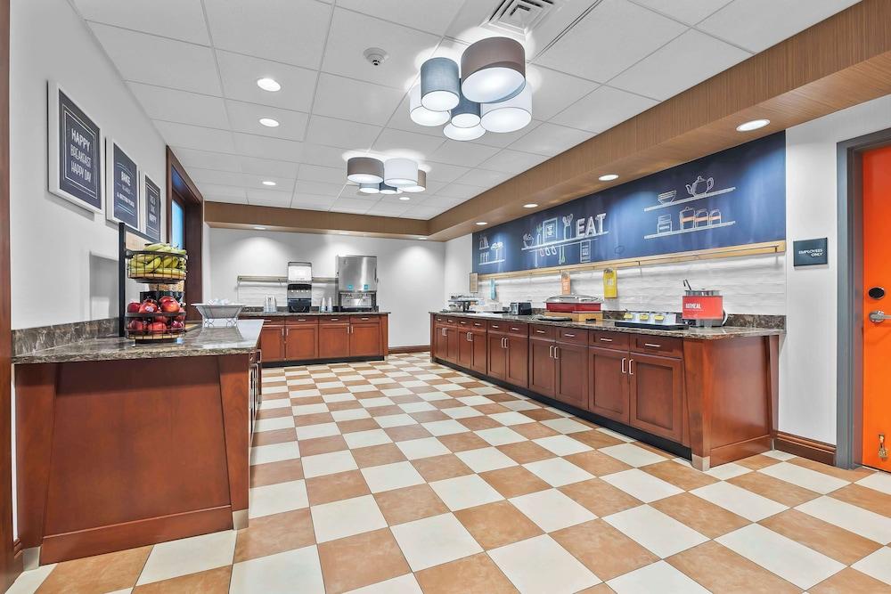 Hampton Inn Cape Girardeau I 55 East photo 63