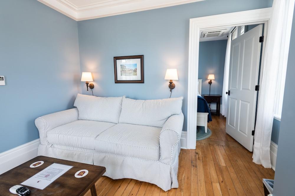 The Cadillac House Lexington, Tapestry Collection by Hilton photo 51