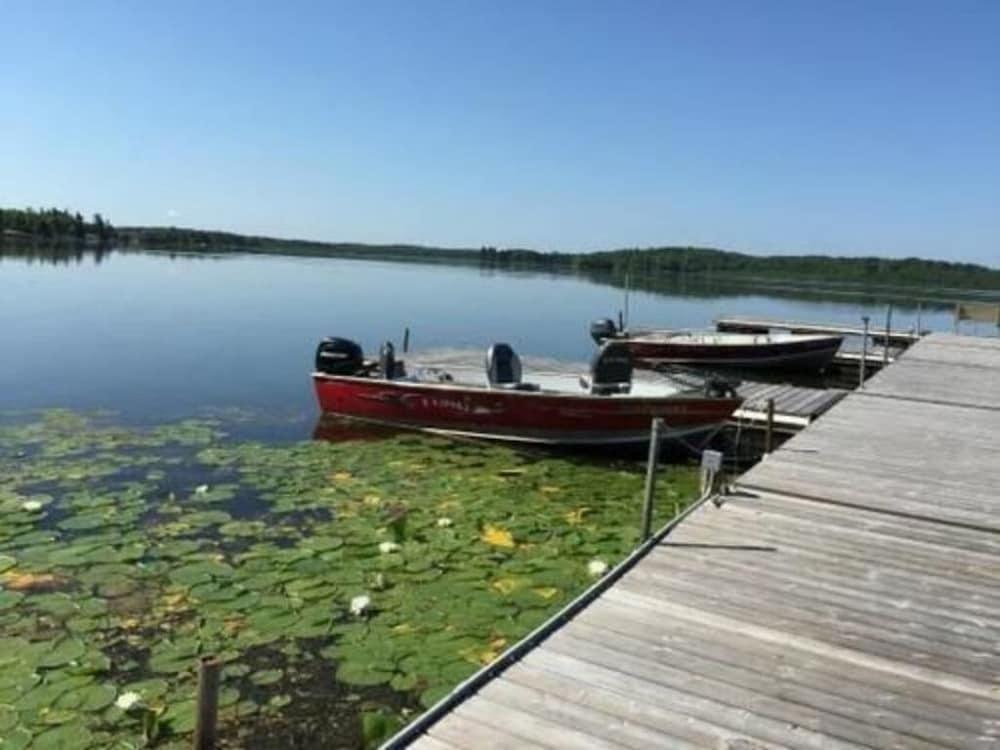 Oveson Pelican Lake Resort and Inn photo 9
