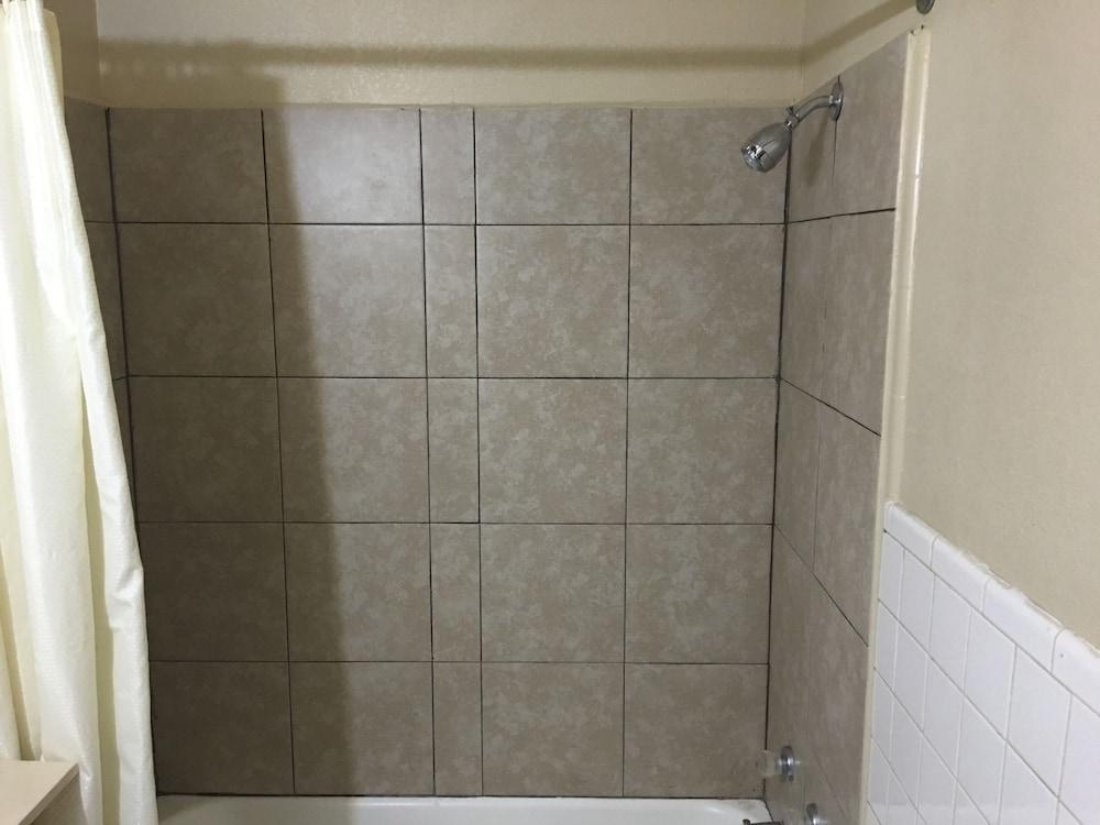 Best Value Inn Motel Sandusky photo 50