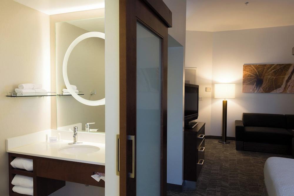 SpringHill Suites by Marriott Quakertown photo 17
