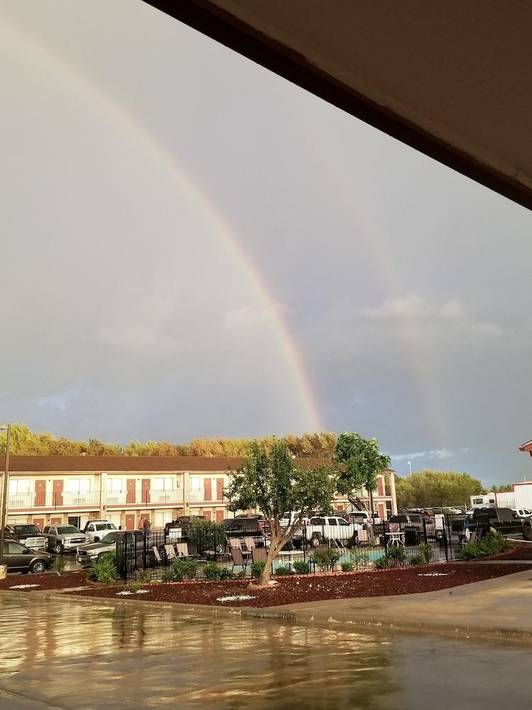 Shiloh Inn photo 28