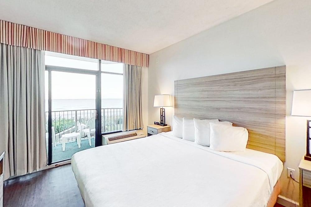 Ocean Park Resort by Vacasa photo 62