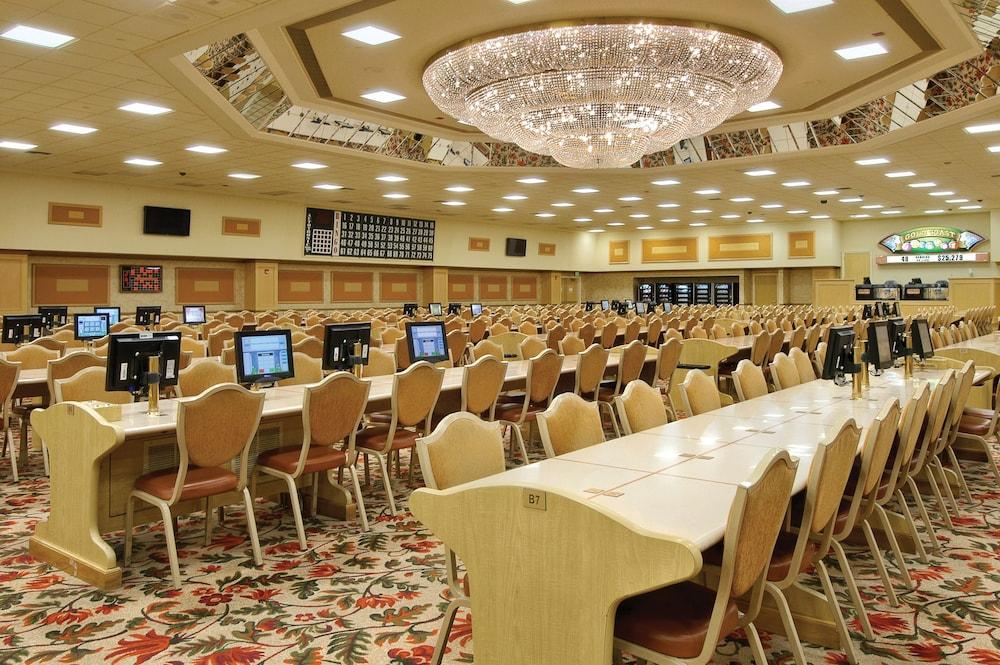 Gold Coast Hotel and Casino photo 37