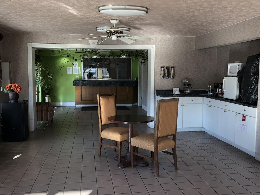 Western Inn photo 16