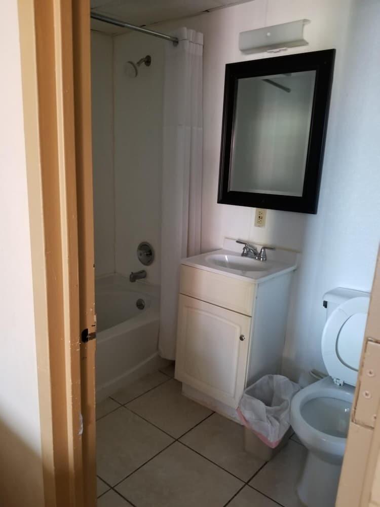 Cloud 9 Inn photo 22