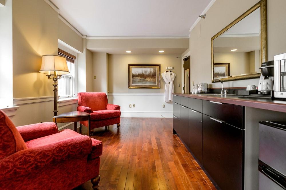 Hotel 340 photo 26