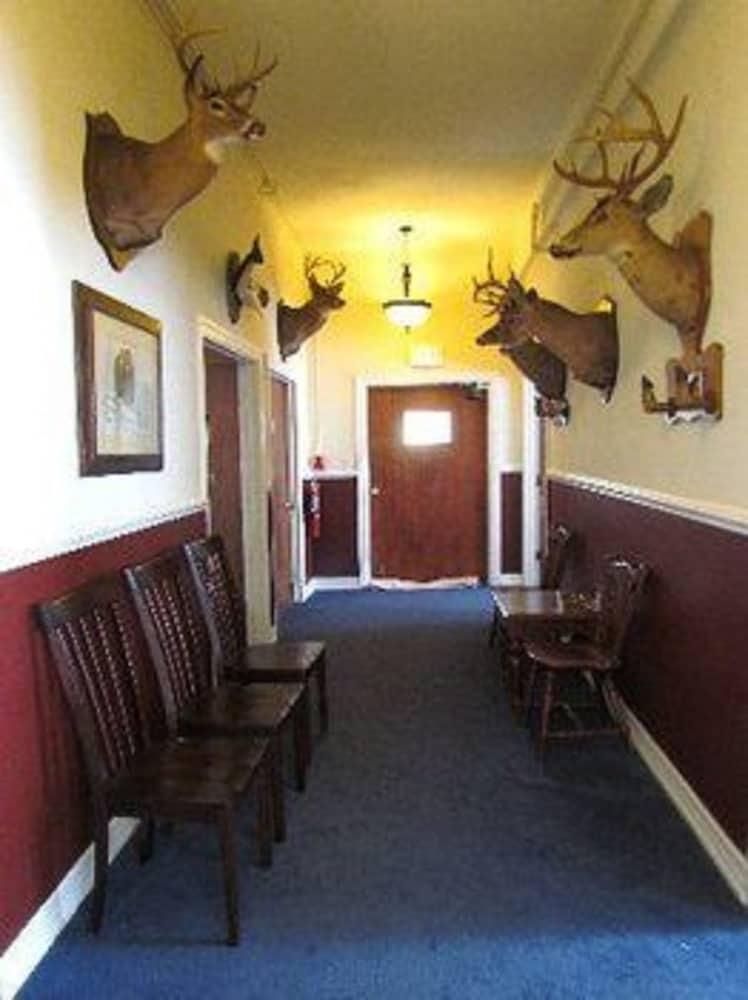 MacArthur Inn photo 7